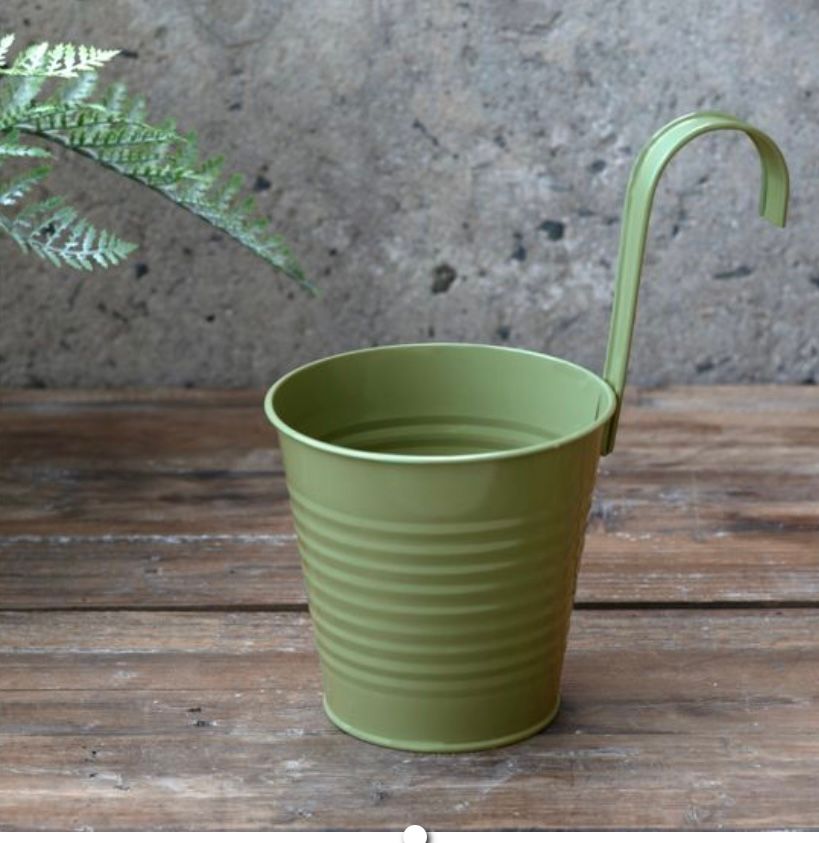 Laurel Green Hanging Planter