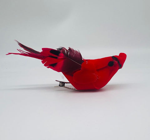 Feather Cardinal with clip 5"