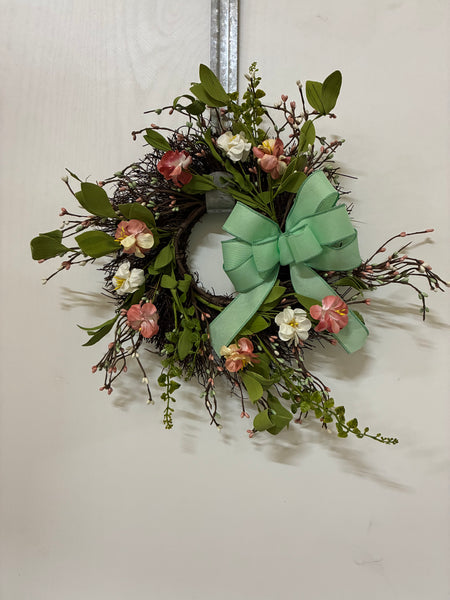 Peach and Green Floral Small Sunburst Wreath 15”