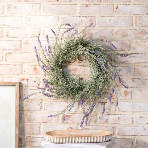 Lavender Wreath 18"
