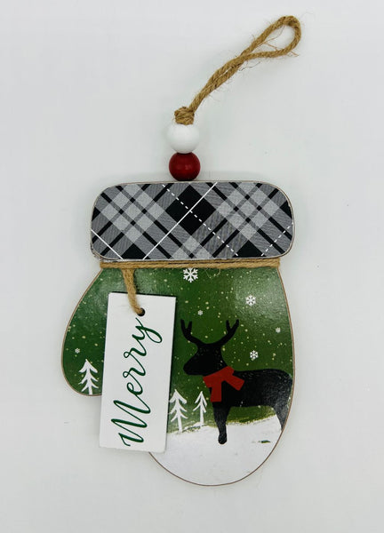 Mitten ornament w/beaded hanger